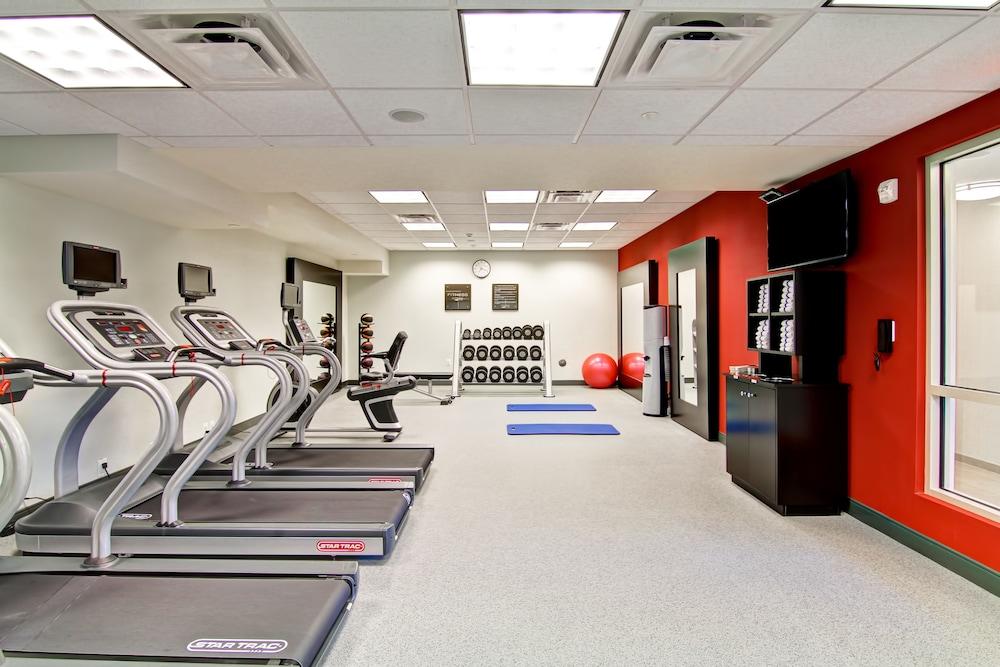 Homewood Suites By Hilton Woodbridge Exteriér fotografie