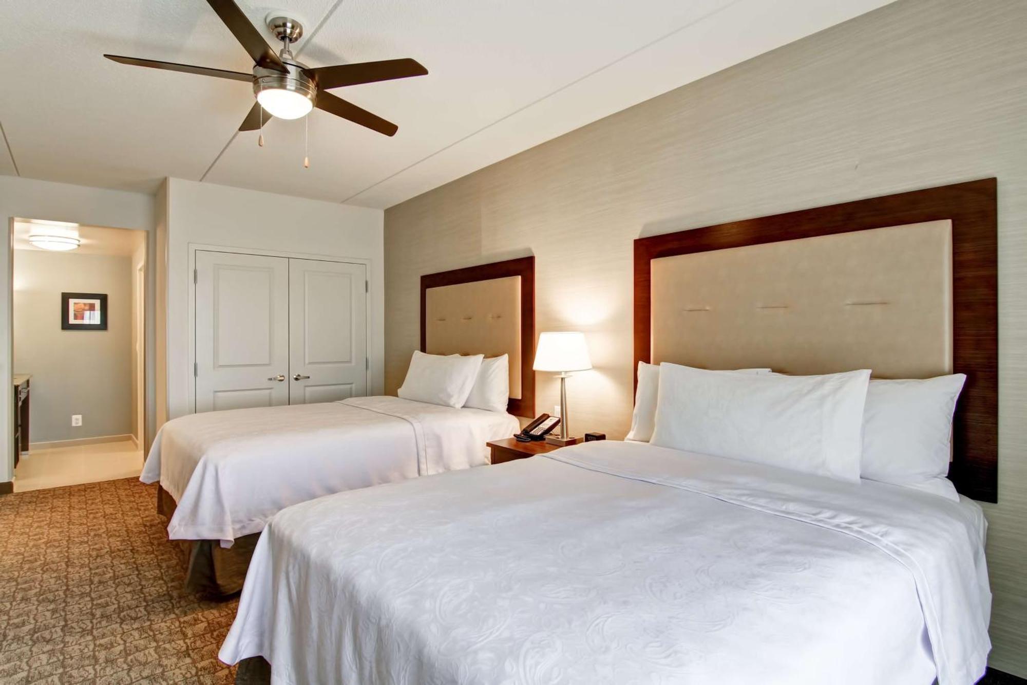 Homewood Suites By Hilton Woodbridge Exteriér fotografie