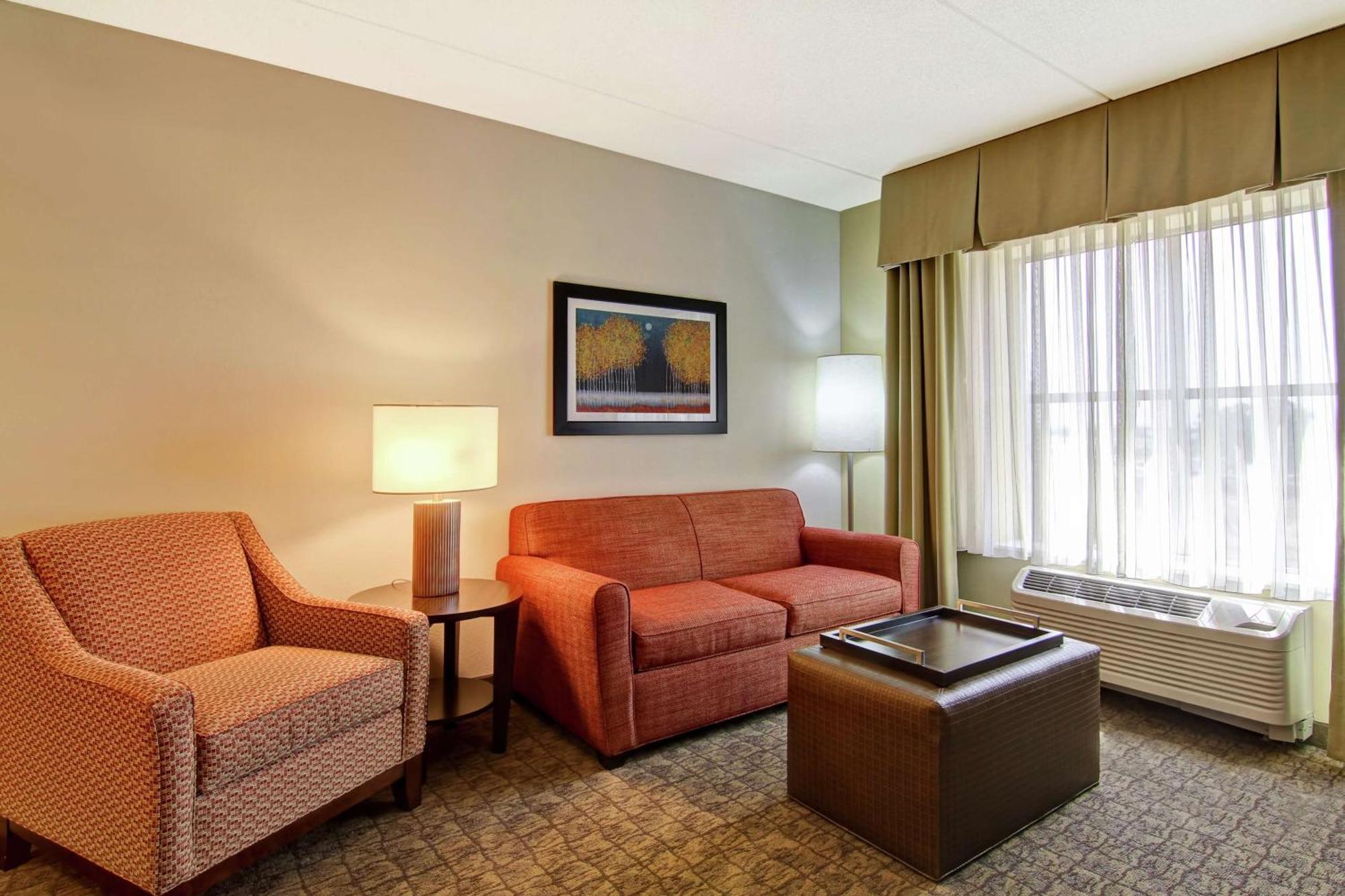 Homewood Suites By Hilton Woodbridge Exteriér fotografie